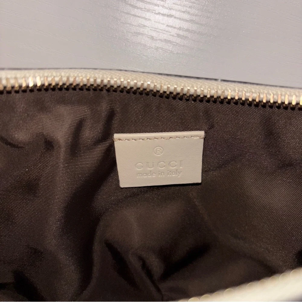 Gucci Beige Brown GG Canvas Shoulder Bag with Ivory Trim - Picture 10 of 11